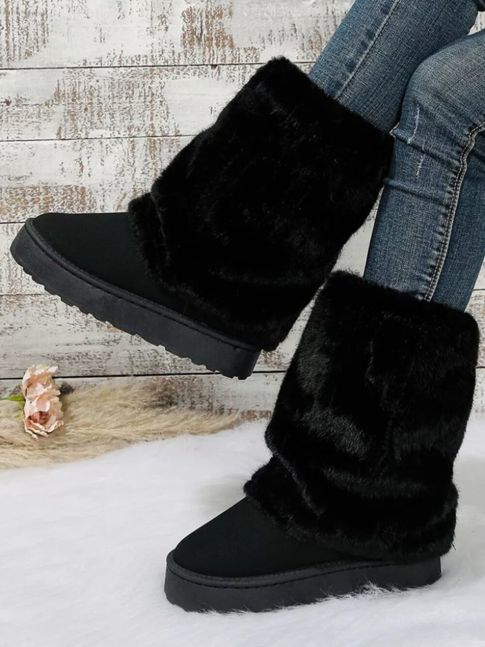 Round Toe Platform Boots